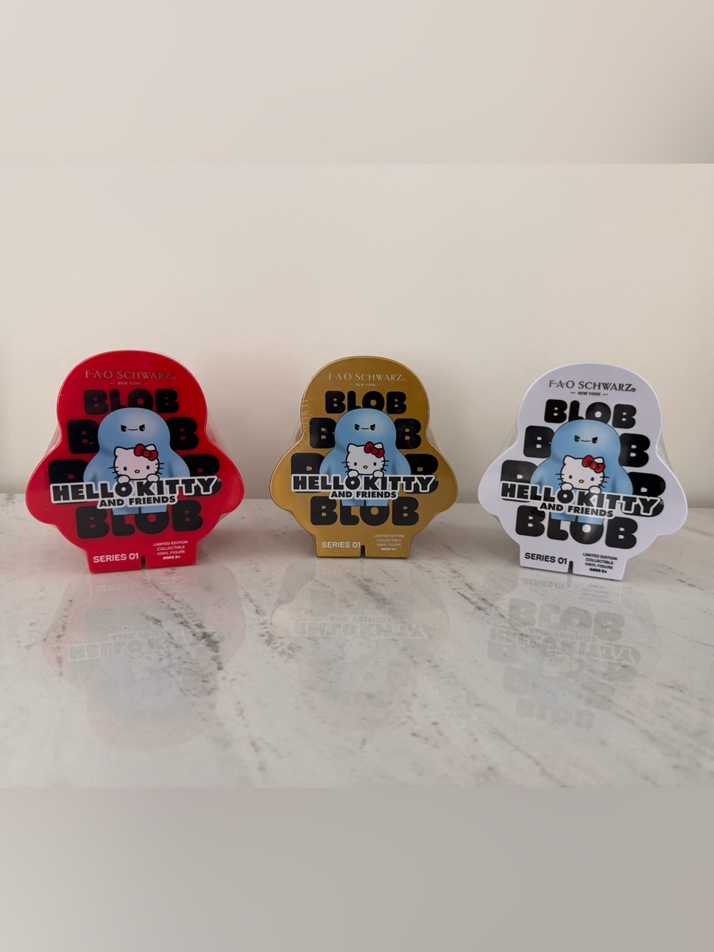Hello Kitty & Friends BLOB Series 01 - 3 Color Set Red Silver Gold SEALED